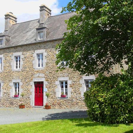 Le Clos Des Tilleuls D Day Home, Chambres D'Hotes, Suite Avec Sauna Privatif, Suite Avec Balneotherapie Privative, En Supplement Option Spa Bain A Remous La Vendelee Ngoại thất bức ảnh