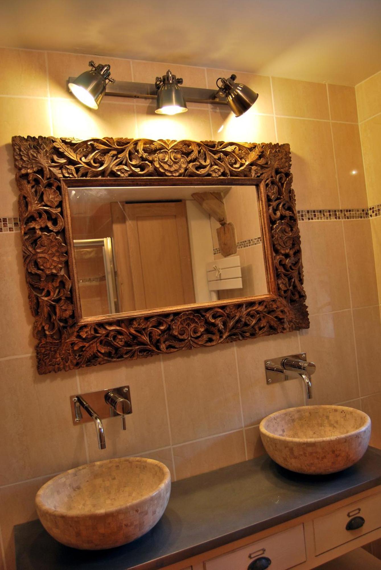 Le Clos Des Tilleuls D Day Home, Chambres D'Hotes, Suite Avec Sauna Privatif, Suite Avec Balneotherapie Privative, En Supplement Option Spa Bain A Remous La Vendelee Ngoại thất bức ảnh