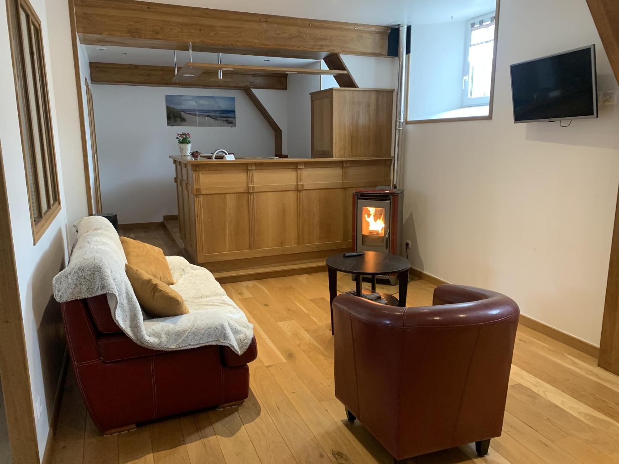 Le Clos Des Tilleuls D Day Home, Chambres D'Hotes, Suite Avec Sauna Privatif, Suite Avec Balneotherapie Privative, En Supplement Option Spa Bain A Remous La Vendelee Ngoại thất bức ảnh