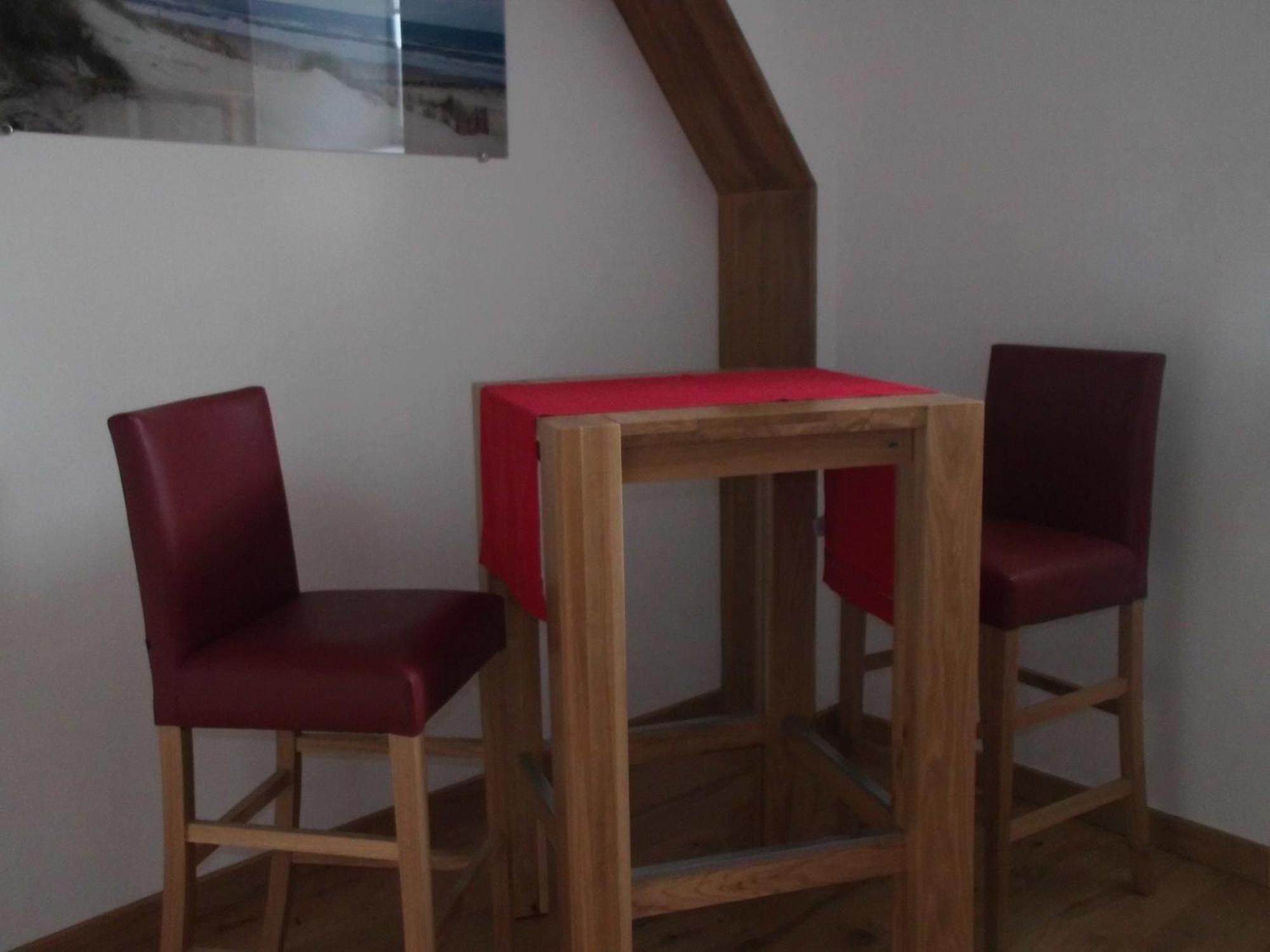 Le Clos Des Tilleuls D Day Home, Chambres D'Hotes, Suite Avec Sauna Privatif, Suite Avec Balneotherapie Privative, En Supplement Option Spa Bain A Remous La Vendelee Phòng bức ảnh
